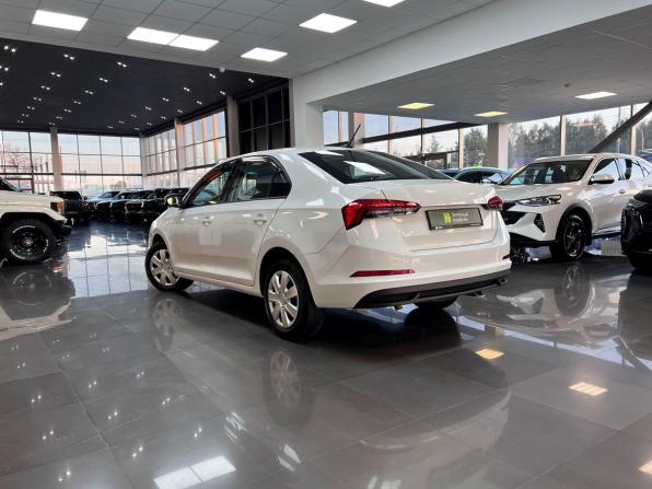 Skoda Rapid II с пробегом 2021 года, цена 845 000 рублей, 378129 км, лифтбек, Автокод Объявления
