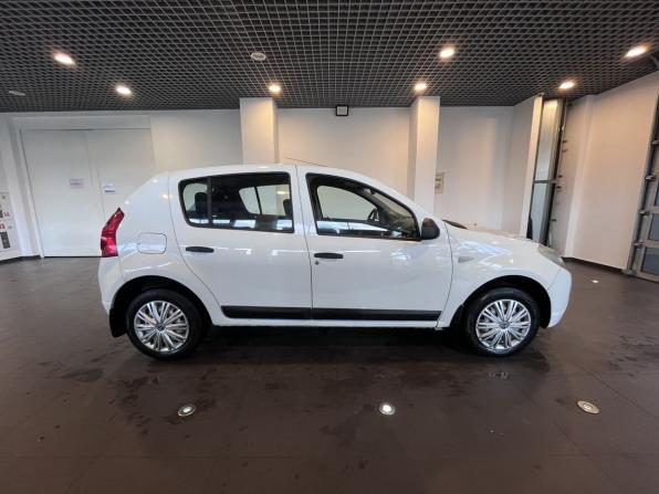 Renault Sandero I с пробегом 2013 года, цена 570 000 рублей, 120053 км, хэтчбек, Автокод Объявления