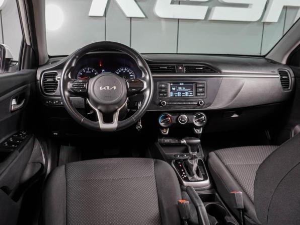 Kia Rio IV Рестайлинг с пробегом 2021 года, цена 1 549 000 рублей, 139661 км, хэтчбек, Автокод Объявления