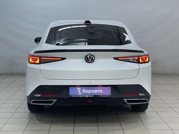 Changan Lamore с пробегом 2023 года, цена 1 950 000 рублей, 23020 км, седан, Автокод Объявления