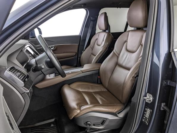 Volvo XC90 II Рестайлинг 1 с пробегом 2021 года, цена 5 250 000 рублей, 83888 км, внедорожник, Автокод Объявления