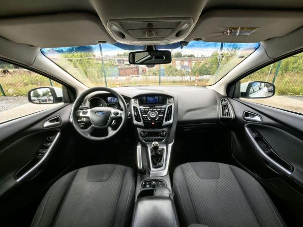 Ford Focus III с пробегом 2012 года, цена 509 000 рублей, 318000 км, седан, Автокод Объявления