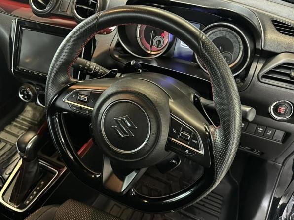 Suzuki Swift V с пробегом 2019 года, цена 1 450 000 рублей, 35165 км, хэтчбек, Автокод Объявления
