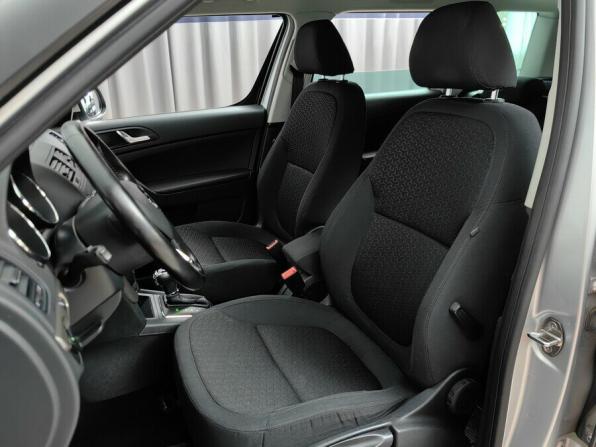 Skoda Yeti I Рестайлинг с пробегом 2014 года, цена 1 495 000 рублей, 118000 км, внедорожник, Автокод Объявления