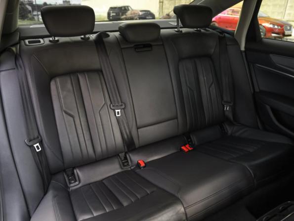 Audi A6 V (C8) с пробегом 2019 года, цена 3 249 000 рублей, 127780 км, седан, Автокод Объявления