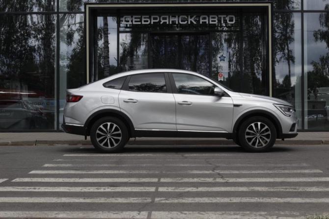 Renault Arkana I с пробегом 2020 года, цена 1 600 000 рублей, 117604 км, внедорожник, Автокод Объявления