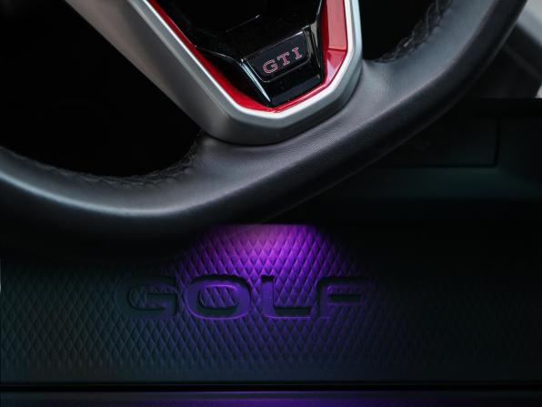 Volkswagen Golf GTI VIII с пробегом 2022 года, цена 3 998 000 рублей, 41800 км, хэтчбек, Автокод Объявления