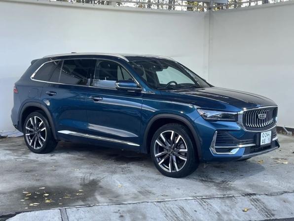 Geely Monjaro I с пробегом 2023 года, цена 3 120 000 рублей, 86221 км, внедорожник, Автокод Объявления