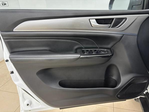 Haval M6 II с пробегом 2023 года, цена 1 850 000 рублей, 43785 км, внедорожник, Автокод Объявления