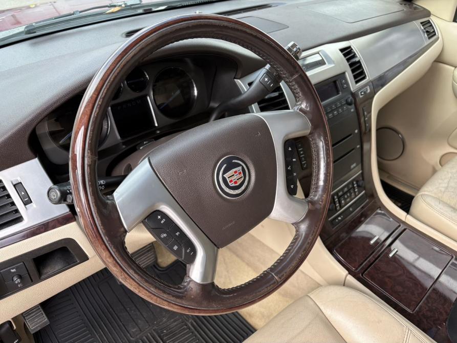 Cadillac Escalade III Москва  - изображение 14