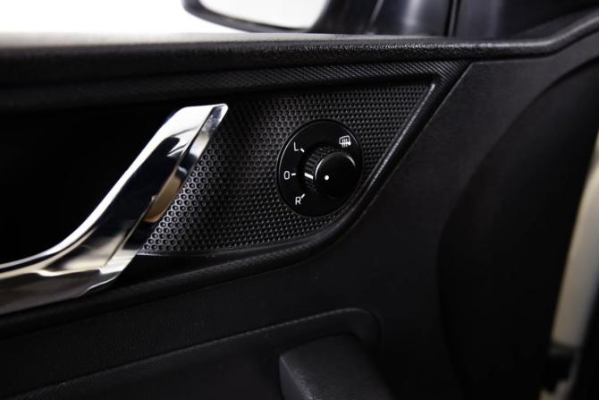 Skoda Rapid I с пробегом 2016 года, цена 1 249 000 рублей, 155000 км, лифтбек, Автокод Объявления