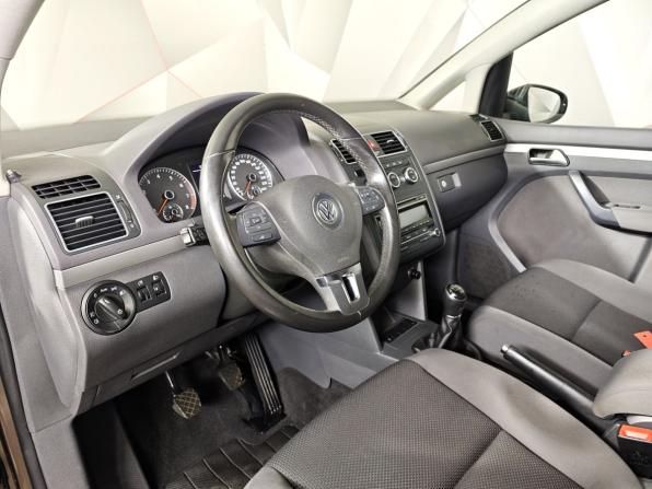 Volkswagen Touran I Рестайлинг 2 с пробегом 2012 года, цена 1 135 000 рублей, 149116 км, компактвэн, Автокод Объявления