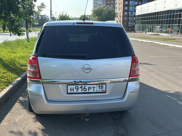 Opel Zafira B Рестайлинг с пробегом 2013 года, цена 900 000 рублей, 126313 км, компактвэн, Автокод Объявления