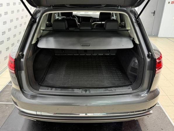Volkswagen Touareg III с пробегом 2019 года, цена 4 650 000 рублей, 96808 км, внедорожник, Автокод Объявления