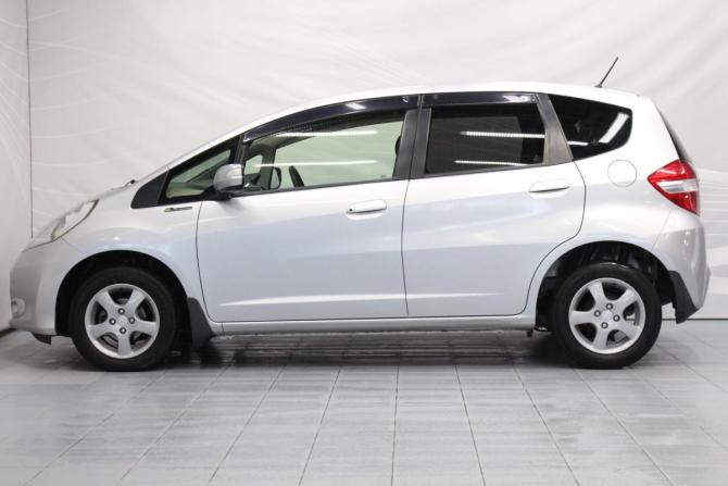 Honda Fit II с пробегом 2011 года, цена 849 000 рублей, 182000 км, хэтчбек, Автокод Объявления