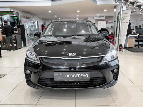 Kia Rio IV с пробегом 2018 года, цена 1 380 000 рублей, 132721 км, седан, Автокод Объявления