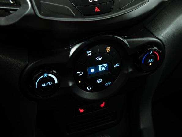 Ford EcoSport II с пробегом 2014 года, цена 999 585 рублей, 124873 км, внедорожник, Автокод Объявления