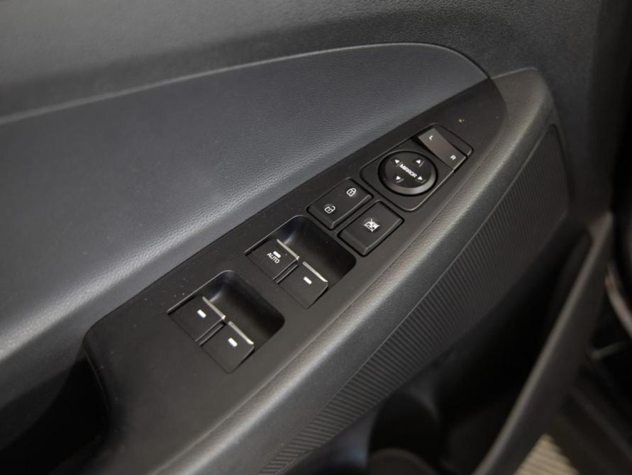 Hyundai Tucson III Рестайлинг Санкт-Петербург  - изображение 20