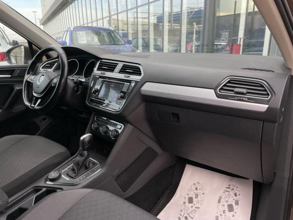 Volkswagen Tiguan II с пробегом 2018 года, цена 1 910 000 рублей, 198000 км, внедорожник, Автокод Объявления