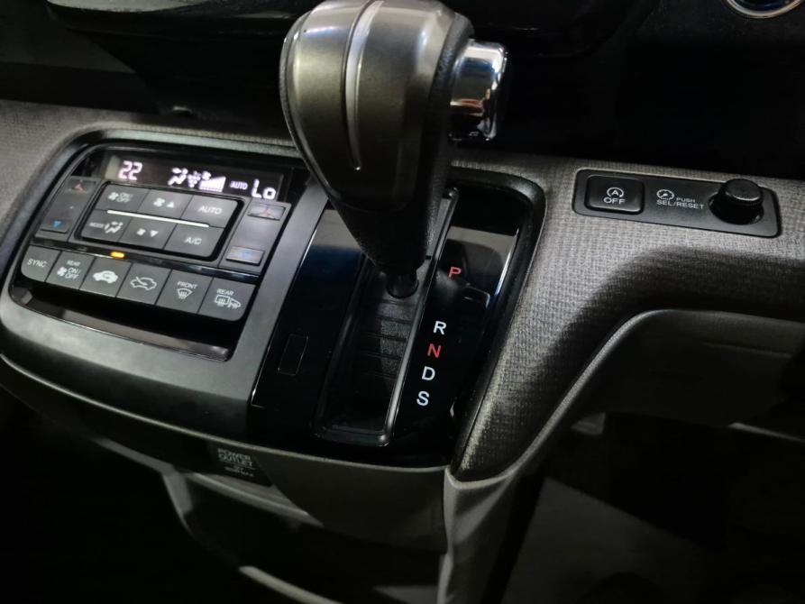 Honda Stepwgn V Альметьевск  - изображение 22