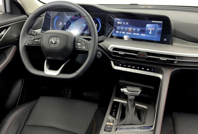 Changan CS35 Plus I Рестайлинг с пробегом 2023 года, цена 1 799 000 рублей, 28000 км, внедорожник, Автокод Объявления