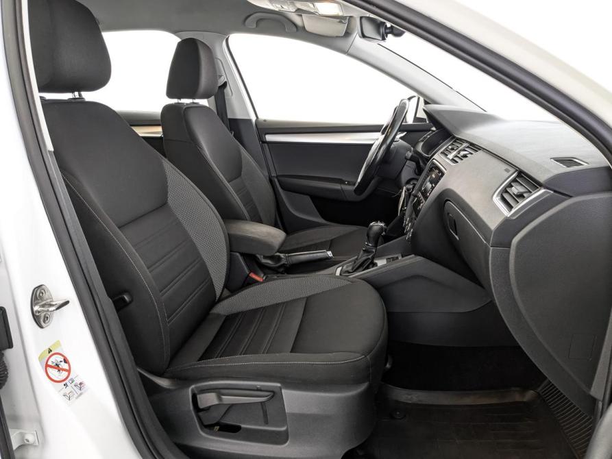 Skoda Octavia III (A7) Рестайлинг Москва  - изображение 23
