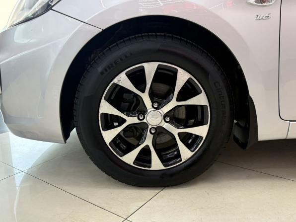 Hyundai Solaris I с пробегом 2013 года, цена 895 000 рублей, 128076 км, седан, Автокод Объявления