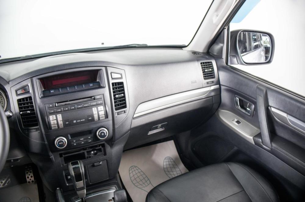 Mitsubishi Pajero IV Рестайлинг 1 Пермь  - изображение 14