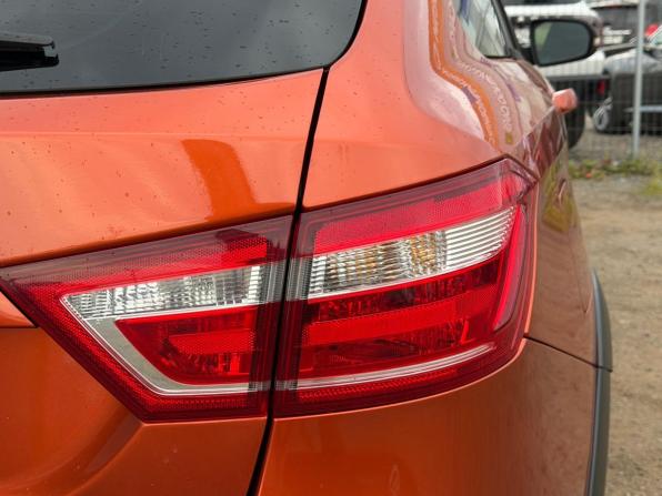 Lada (ВАЗ) Vesta I с пробегом 2018 года, цена 1 000 000 рублей, 158500 км, универсал, Автокод Объявления