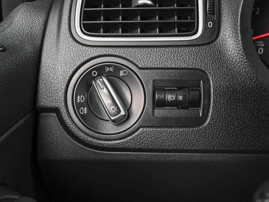 Volkswagen Polo V Рестайлинг Ставрополь  - изображение 17
