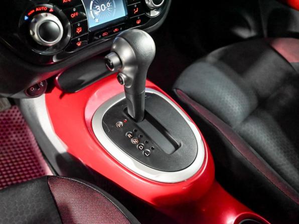 Nissan Juke I с пробегом 2011 года, цена 1 080 000 рублей, 133305 км, внедорожник, Автокод Объявления