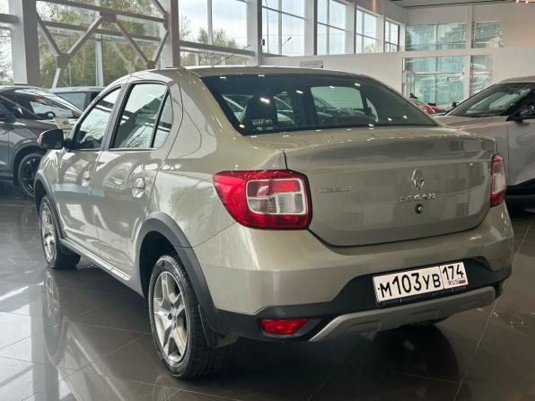 Renault Logan II Рестайлинг с пробегом 2019 года, цена 795 000 рублей, 150000 км, седан, Автокод Объявления