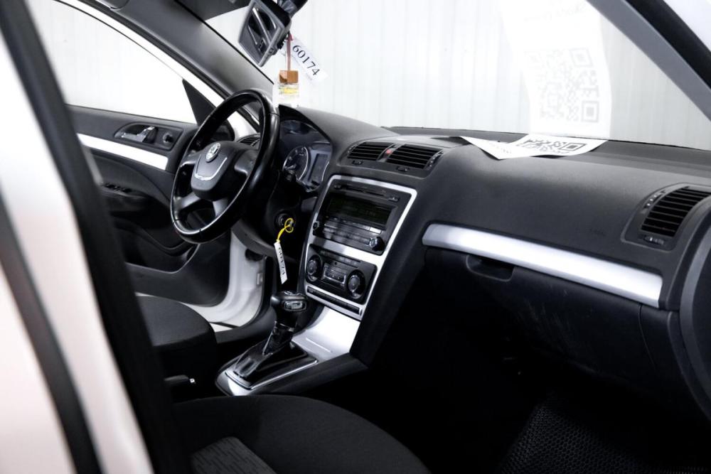 Skoda Octavia II (A5) Рестайлинг Тюмень  - изображение 17