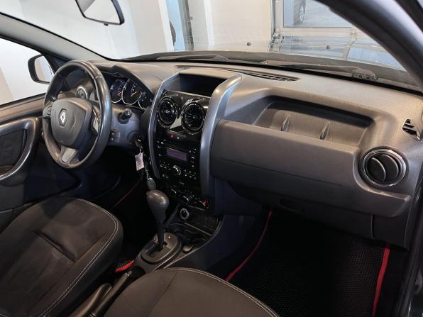Renault Duster I Рестайлинг с пробегом 2016 года, цена 950 000 рублей, 194311 км, внедорожник, Автокод Объявления