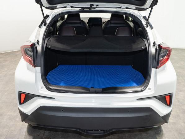 Toyota C-HR I с пробегом 2018 года, цена 2 075 000 рублей, 95166 км, внедорожник, Автокод Объявления