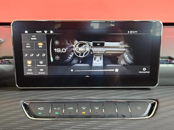 Haval Jolion I с пробегом 2022 года, цена 1 785 000 рублей, 77813 км, внедорожник, Автокод Объявления