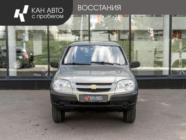 Chevrolet Niva I Рестайлинг с пробегом 2011 года, цена 382 400 рублей, 196037 км, внедорожник, Автокод Объявления