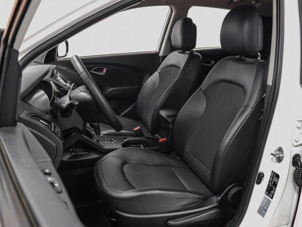 Hyundai ix35 I Рестайлинг с пробегом 2015 года, цена 1 649 000 рублей, 78610 км, внедорожник, Автокод Объявления