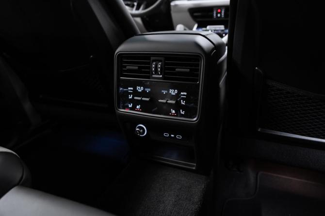 Новый Porsche Cayenne III Рестайлинг 2026 года, цена 24 490 000 рублей, внедорожник, Автокод Объявления