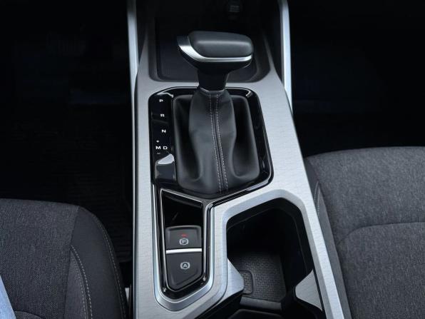 Geely Emgrand II с пробегом 2024 года, цена 1 599 000 рублей, 9456 км, седан, Автокод Объявления