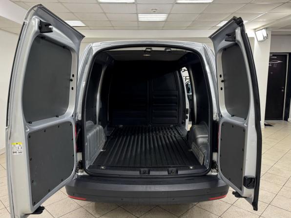 Volkswagen Caddy IV с пробегом 2017 года, цена 1 750 000 рублей, 171002 км, фургон, Автокод Объявления