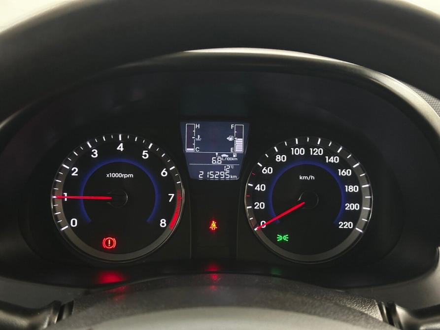 Hyundai Solaris I Рестайлинг Москва  - изображение 6