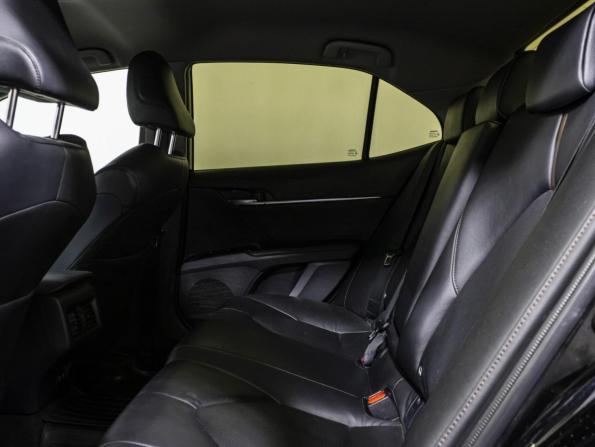 Toyota Camry VIII (XV70) с пробегом 2018 года, цена 2 049 000 рублей, 201000 км, седан, Автокод Объявления