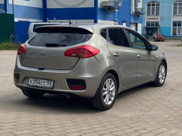 Kia Ceed II Рестайлинг с пробегом 2016 года, цена 1 299 000 рублей, 137000 км, хэтчбек, Автокод Объявления
