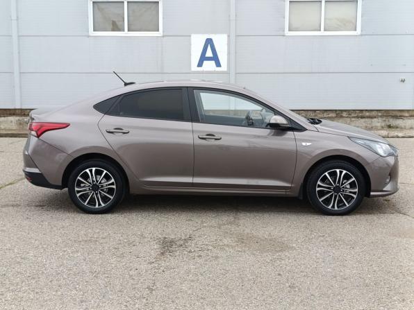 Hyundai Solaris II Рестайлинг с пробегом 2020 года, цена 1 430 000 рублей, 107612 км, седан, Автокод Объявления