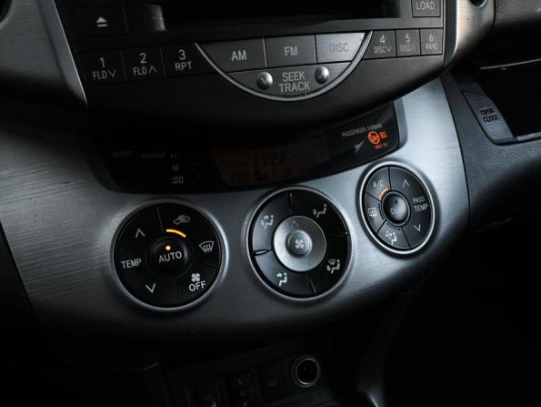 Toyota RAV4 III (XA30) с пробегом 2006 года, цена 969 000 рублей, 172206 км, внедорожник, Автокод Объявления