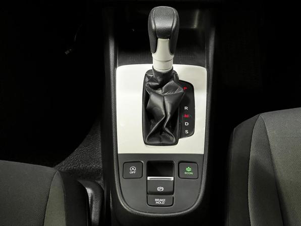 Honda Fit IV с пробегом 2020 года, цена 1 370 000 рублей, 100844 км, хэтчбек, Автокод Объявления