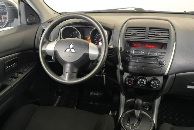 Mitsubishi ASX I с пробегом 2012 года, цена 930 000 рублей, 215280 км, внедорожник, Автокод Объявления
