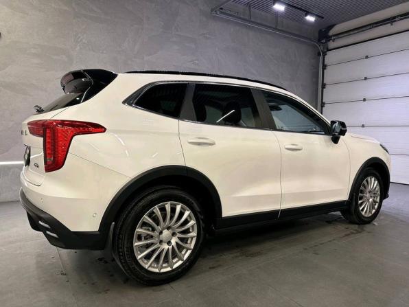 Haval Jolion I Рестайлинг с пробегом 2024 года, цена 2 349 000 рублей, 33066 км, внедорожник, Автокод Объявления