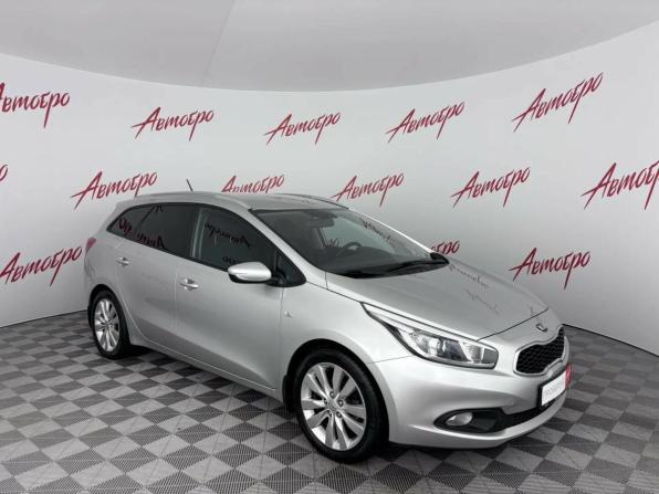 Kia Ceed II с пробегом 2014 года, цена 1 055 000 рублей, 182117 км, универсал, Автокод Объявления